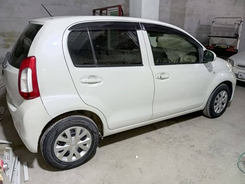 Toyota Passo 2015 2