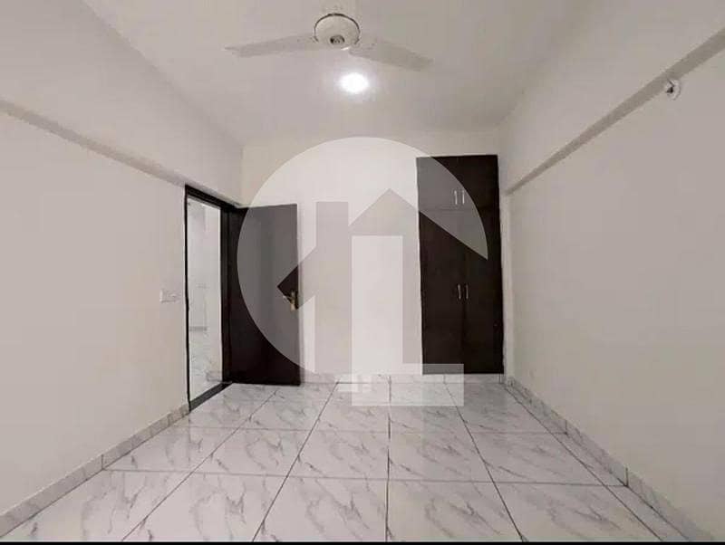 2 BED DD For 1050 S/F City Tower And Shopping Mall 15