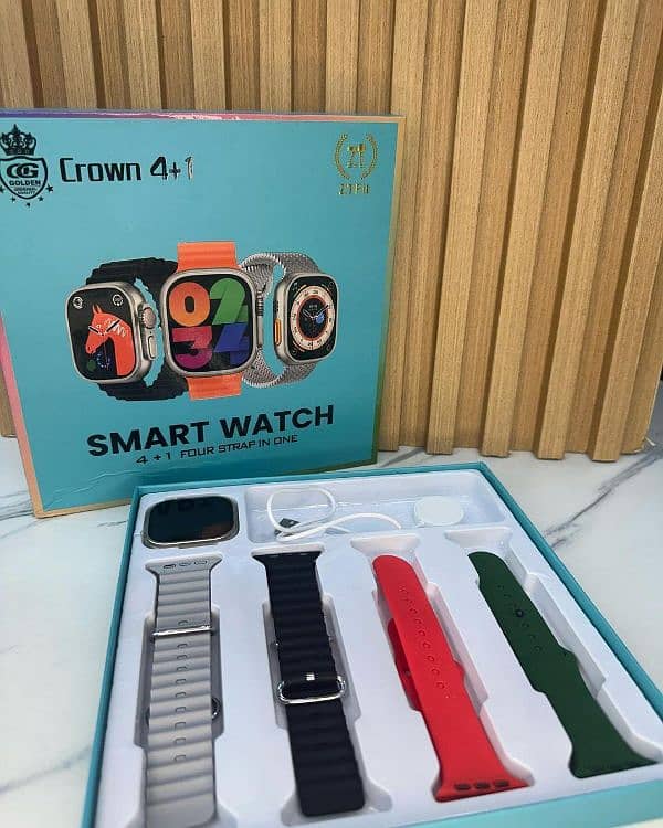 Crown 4in1 Smart Watch 1