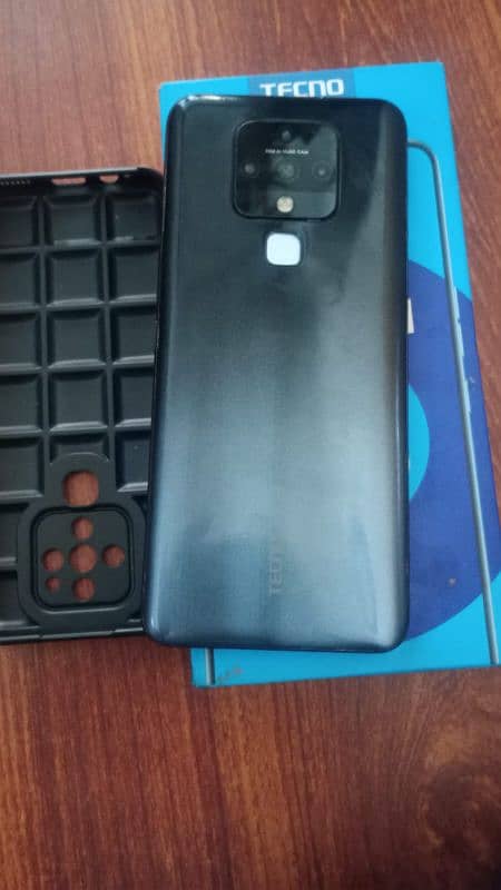 tecno camon 16se 6/128 with box 1