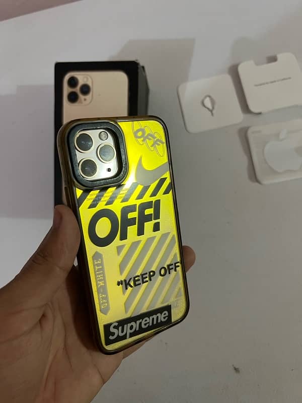 Iphone 11 pro sim working 1