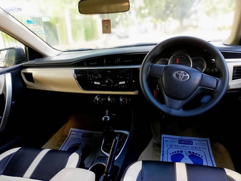 Toyota Corolla GLI 2015 GLI Manual 7