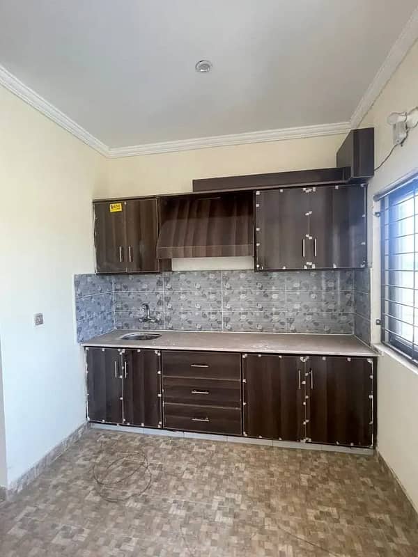 5 Marla 1st Floor Flat For Rent In R-Block Khayaban e Amin Society Lhr 0