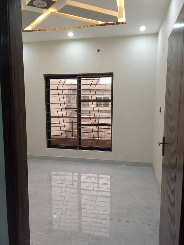 10 Marla Brand New House For Rent Upper Portion In L-Block Khayaban e Amin Society Lhr. 4