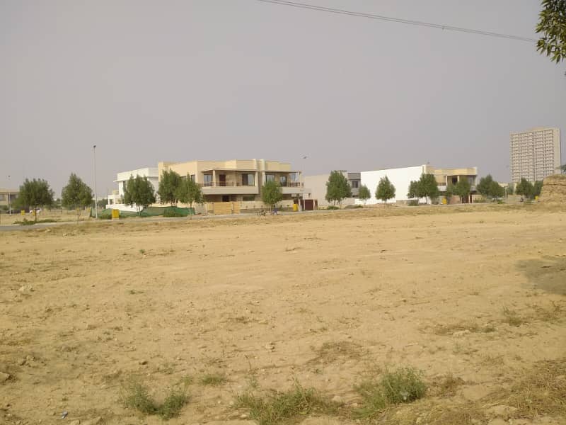 Precinct 1 Prime Location Residential Plot in populated precinct near Ginsoy Bahria Town Karachi 4