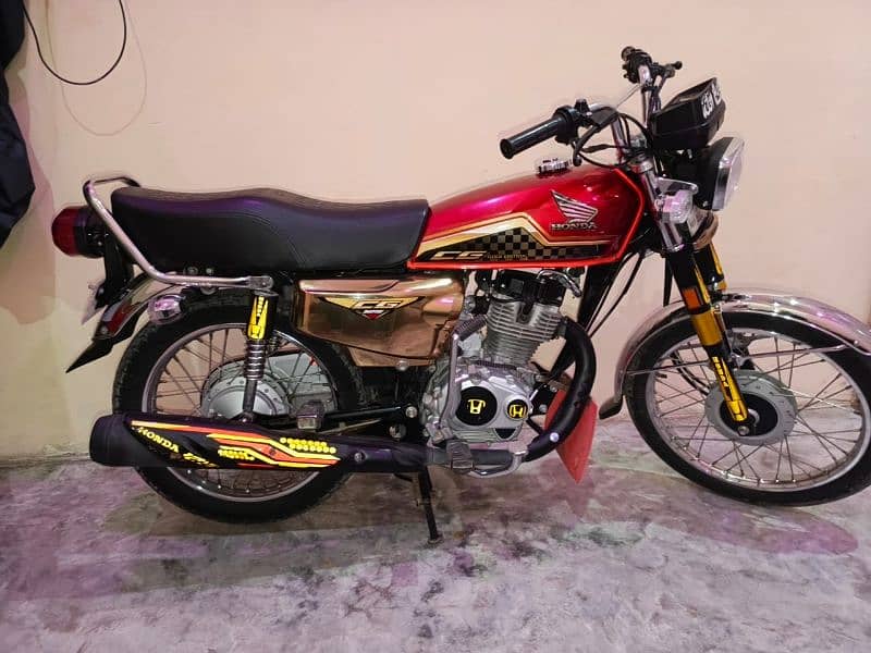 Honda CG 125 self start Gold edition 3