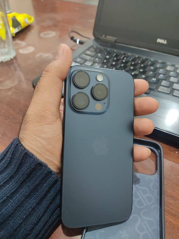 iPhone 15 pro non pta LLA 1