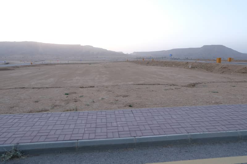 Precinct 34 Residential plot of 250 Sq. Yards near Rafi Cricket Stadium Bahria Town Karachi 1