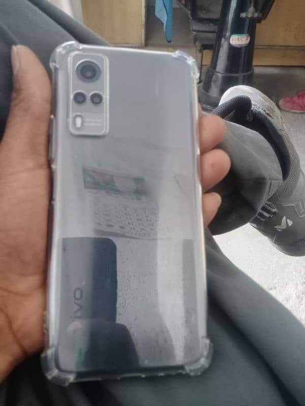 vivo y31 4+1. /128 good condition 2