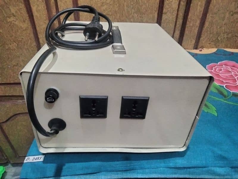 Automatic Voltage Convertor (4000Watt) 2