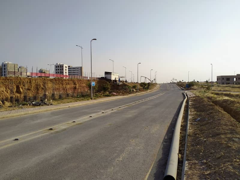 Precinct 4 Residential plot of 500 Sq. yards Prime Location with Allotment in Hand Bahria Town Karachi 14