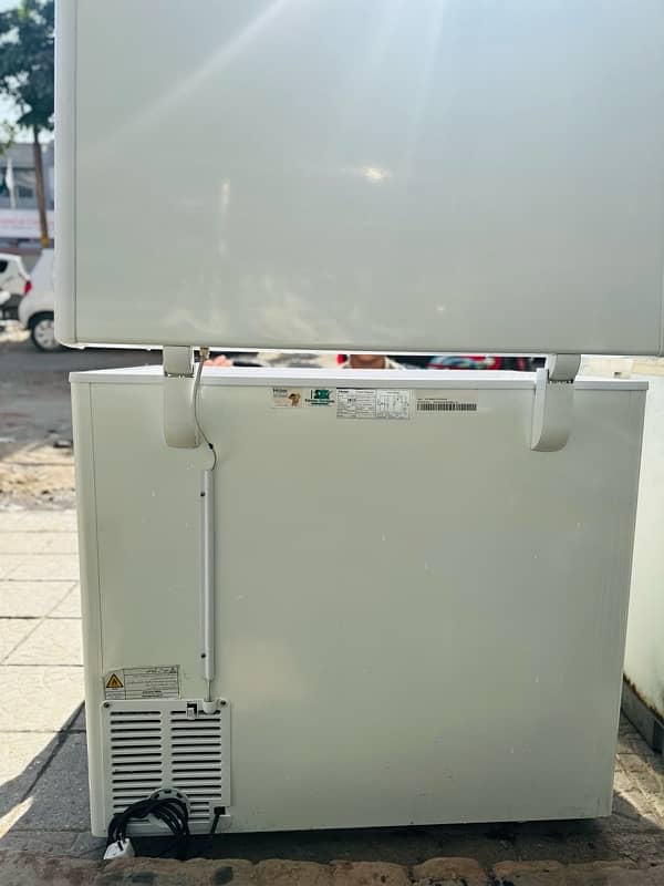 Haier single door inverter deep freezer model HDF-285ES 2