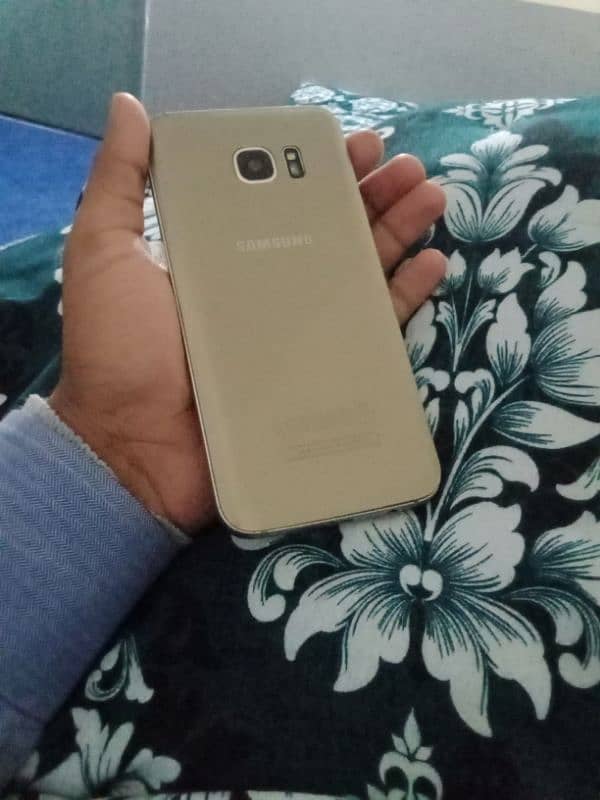 Samsung S7 edge for sale urgently 0