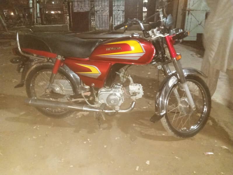 Honda CD 70 2017 12