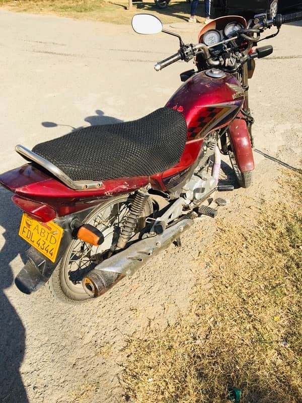 honda deluxe fresh condition 4