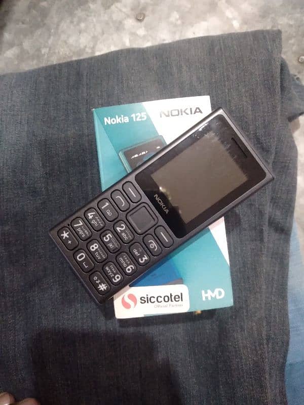 Nokia 125 4G Mobile Latest Model just Box open 10/10.03099547046 1