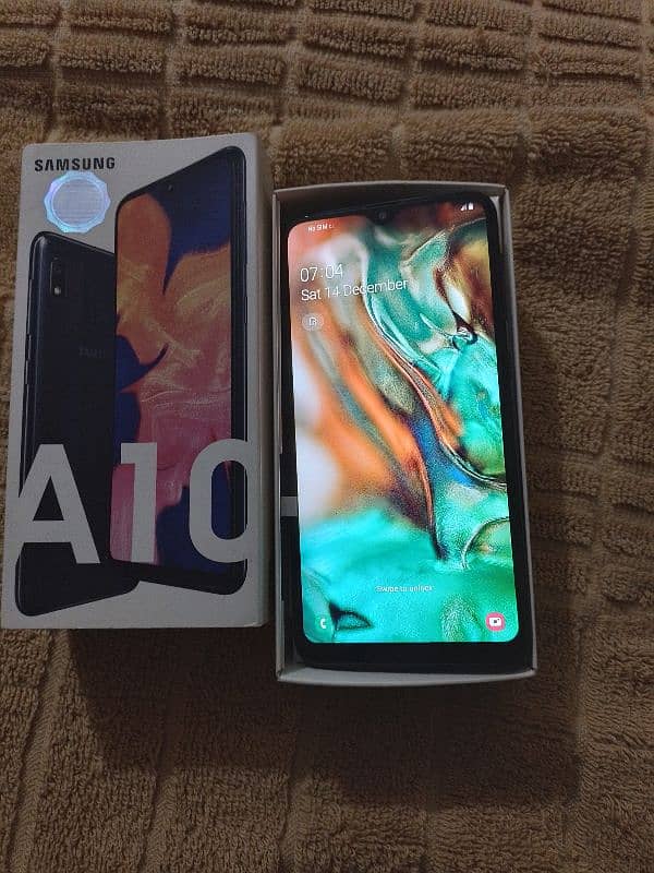 Samsung galaxy A10,(03165859104),Ful box,Ram 2gb,Memry 32gb,dual sim, 8