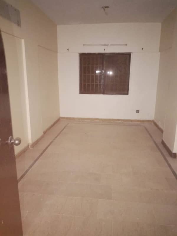 flat for rent 2 bed lounge vip block 3