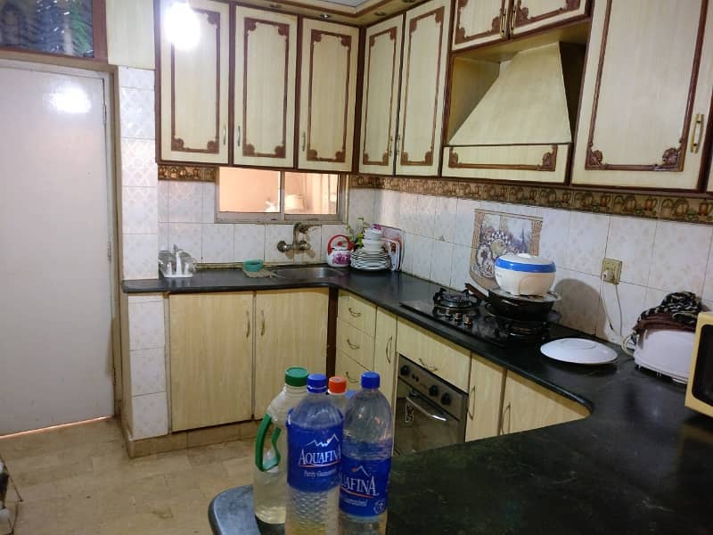 flat for rent 2 bed lounge vip block 7