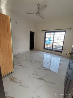 8 marla upper portion for rent in pcsir phase near ucp and shokat khanum hospital