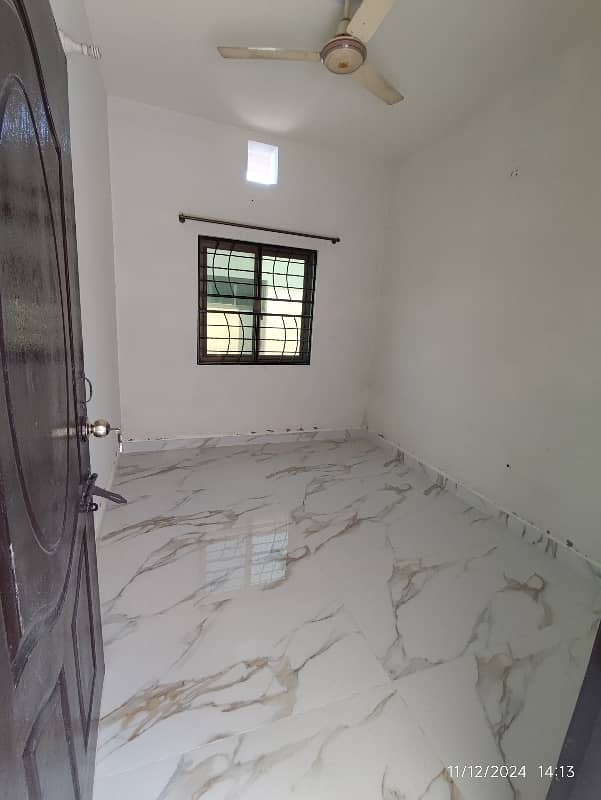 8 marla upper portion for rent in pcsir phase near ucp and shokat khanum hospital 1