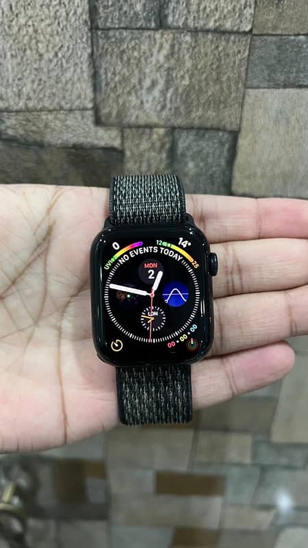 Apple Watch Series 8 45mm Black Midnight Complete box 0