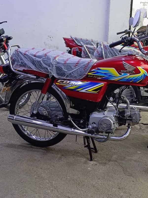 Honda CD70 2021 Model Lush Condition 4