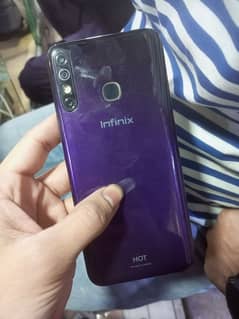 Infinix Hot 8 New condiion 4GB 64GB seald 100% pta approved Al ok