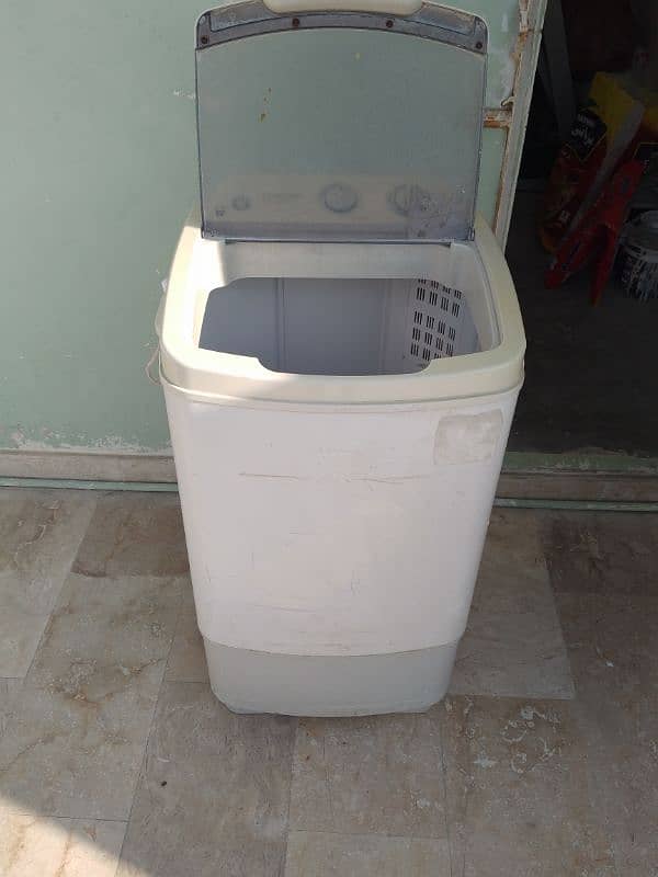 Washing Machine 4