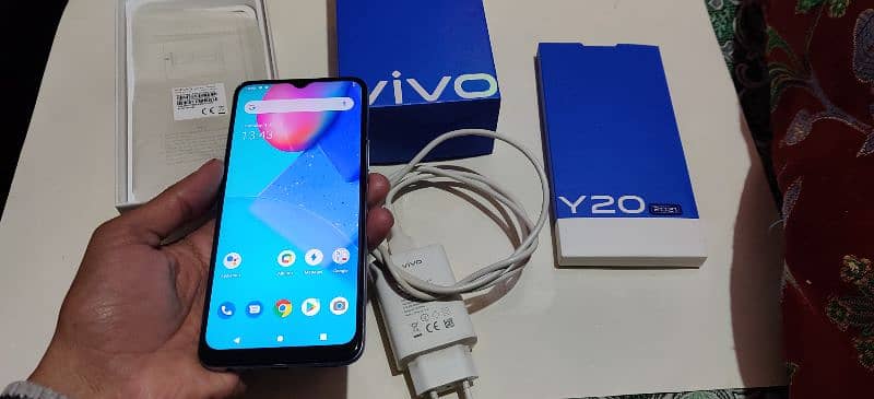 Vivo Y20 4/64 with Original Box Charger 3