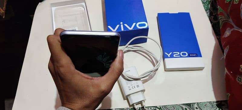 Vivo Y20 4/64 with Original Box Charger 4