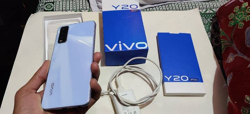 Vivo Y20 4/64 with Original Box Charger 9