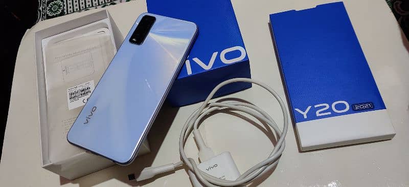 Vivo Y20 4/64 with Original Box Charger 13