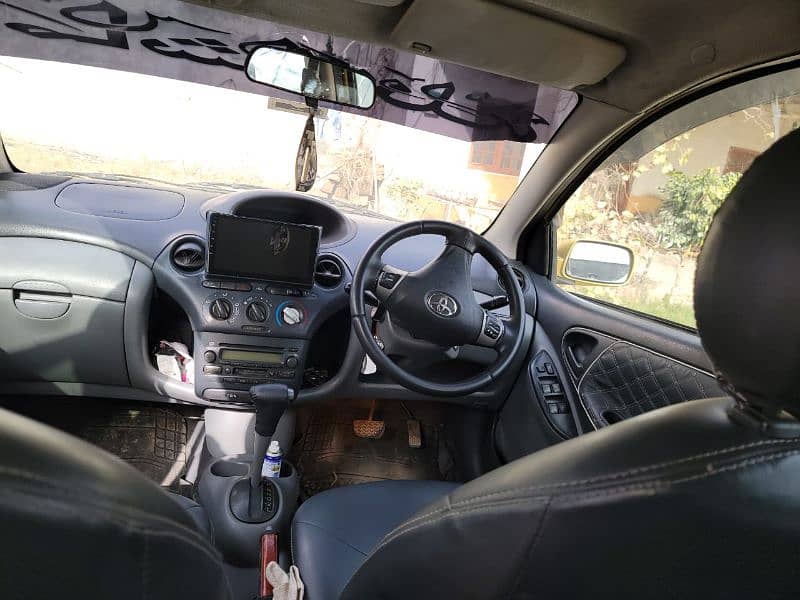 Toyota Vitz 1999 3