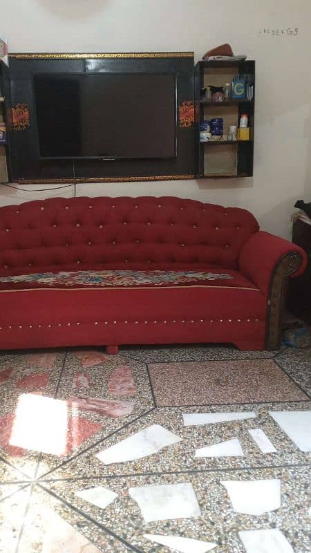 5 seater sofa with motive 0