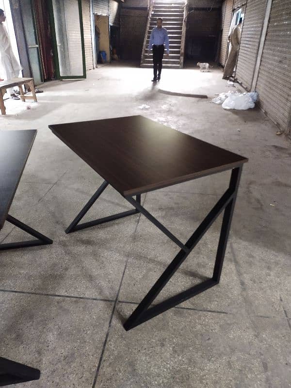 k shape table and chairs 13