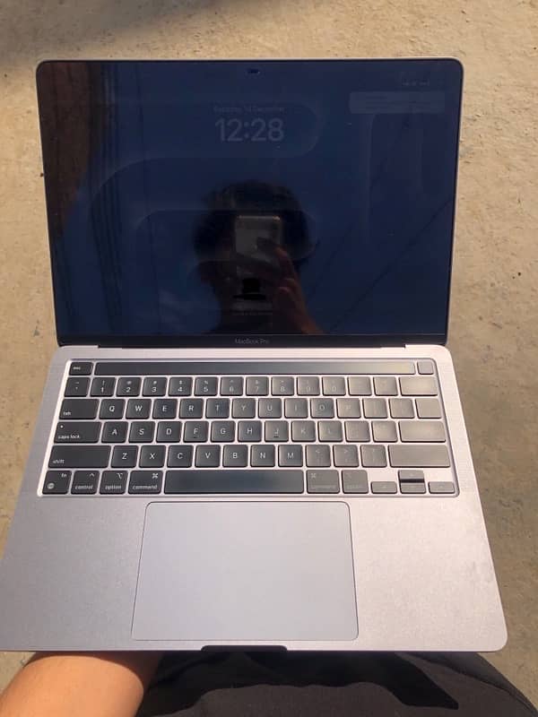 MACBOOK PRO M2 2022 Mint Condition 1