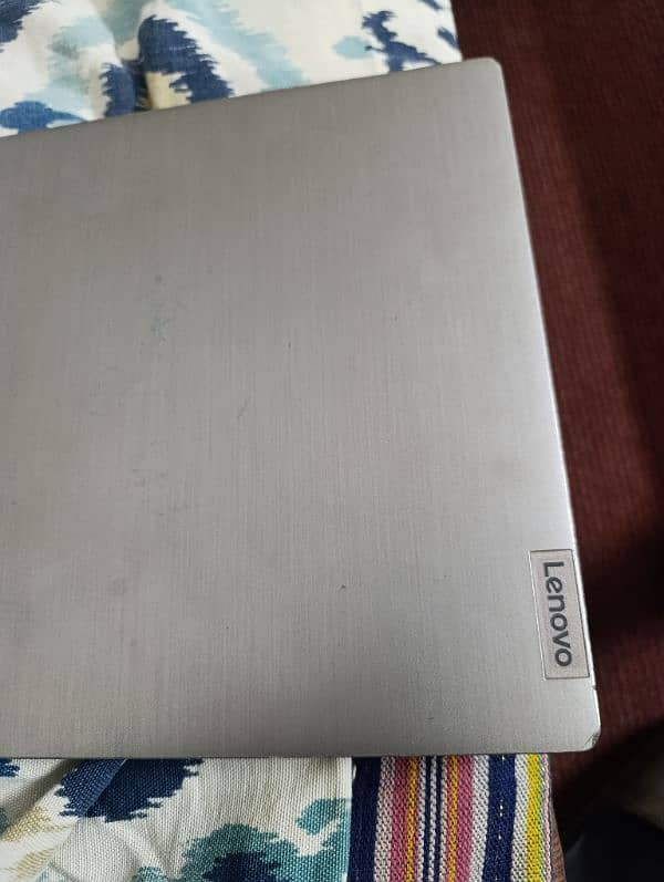 LENOVO IDEAPAD 3 4