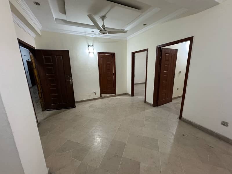 F-17 Multi 2 bed flat available for rent 2