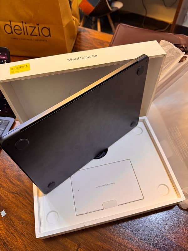 Macbook Air M3 2