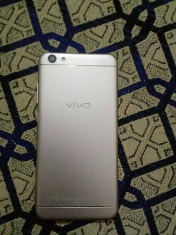 Vivo Y66.4/64 storage.  All ok. Whatsapp number:- 03435545231. 2