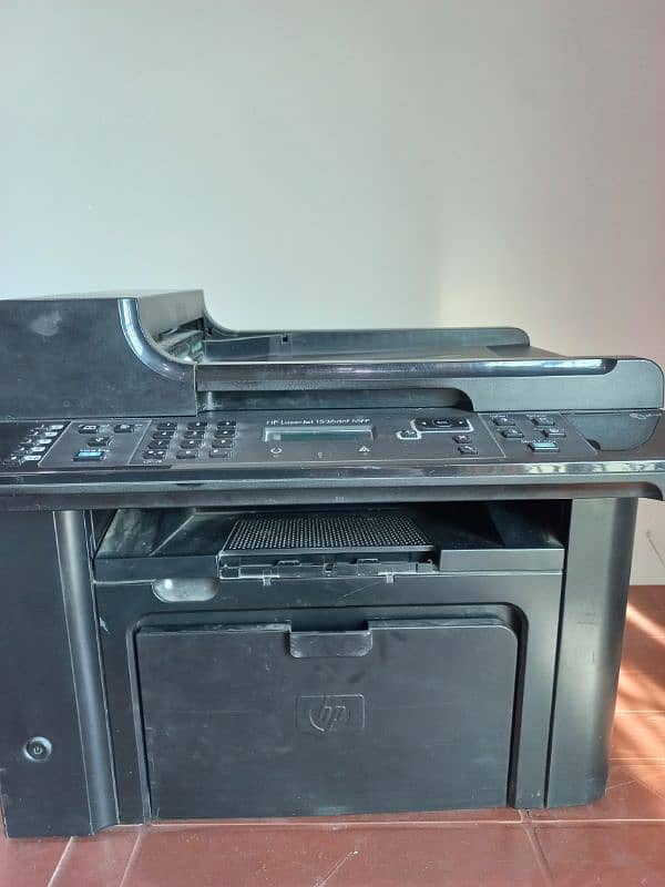 hp laserjet 1536dnf Mfp 4