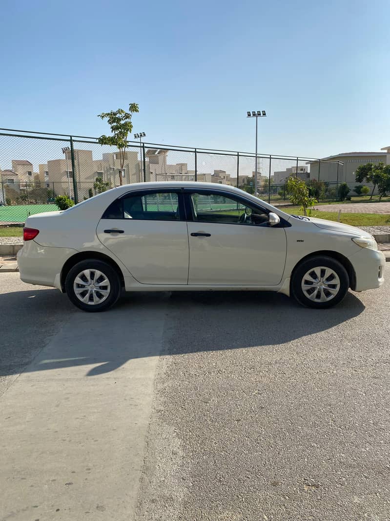 Toyota Corolla XLI 2014 4