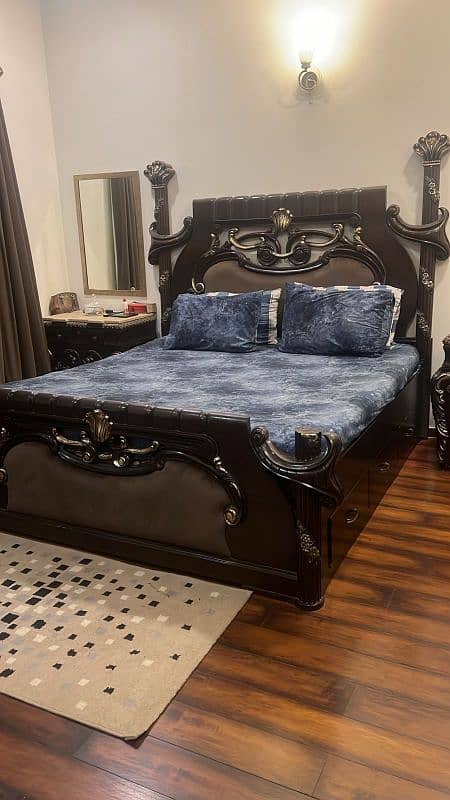 BED FOR SALE WITHOUT MATRESS 2