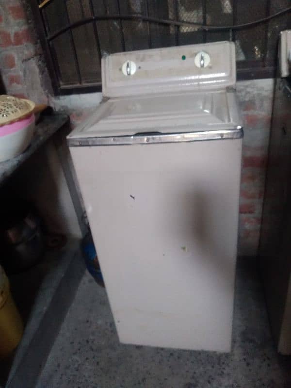 Dryer Machine for sale good condition sirf Moter winding hone wali hai 0