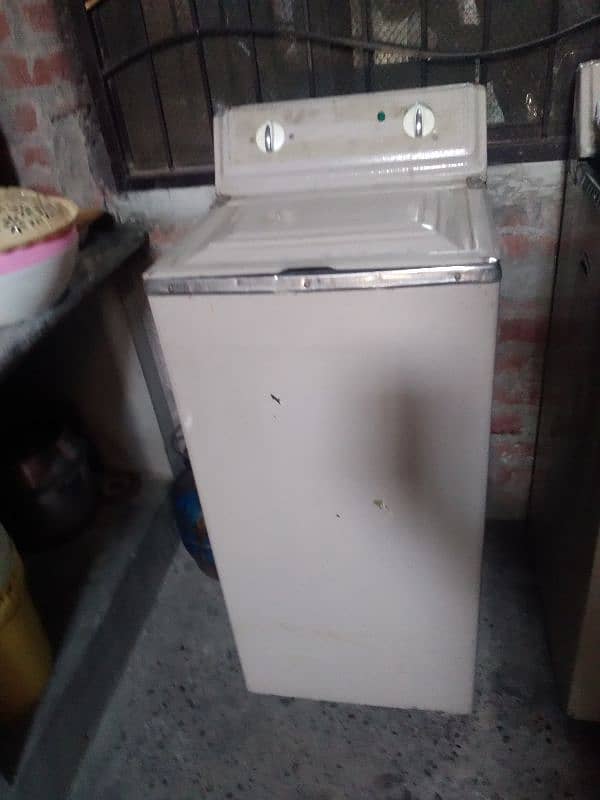 Dryer Machine for sale good condition sirf Moter winding hone wali hai 3