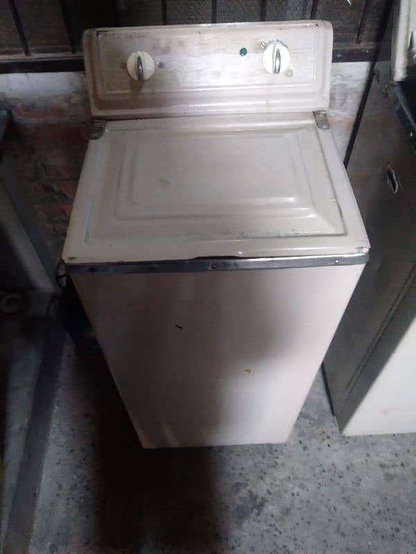 Dryer Machine for sale good condition sirf Moter winding hone wali hai 6