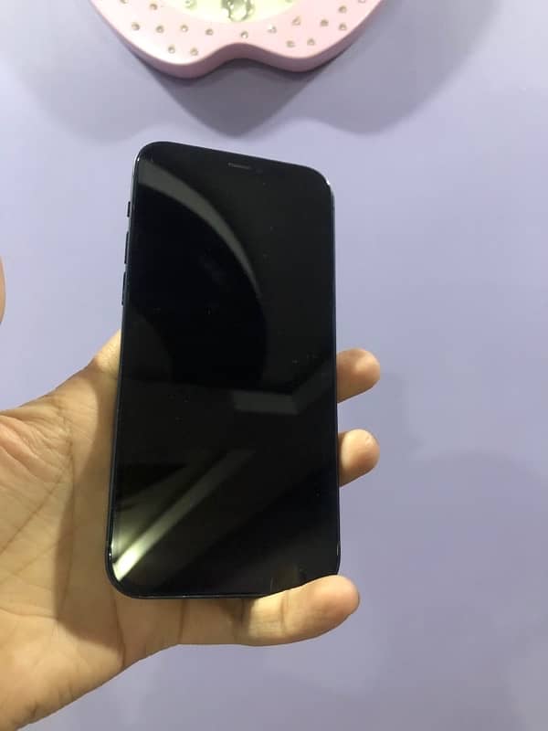 iphone 12 128gb Factory unlock non pta Face id not working 5