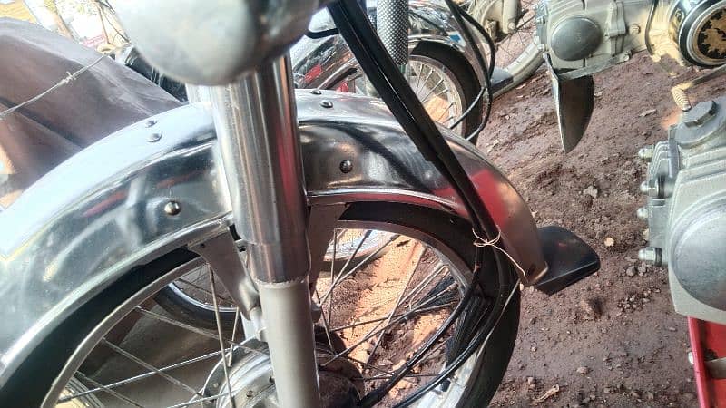 Honda 70 bike bilkul oky 2