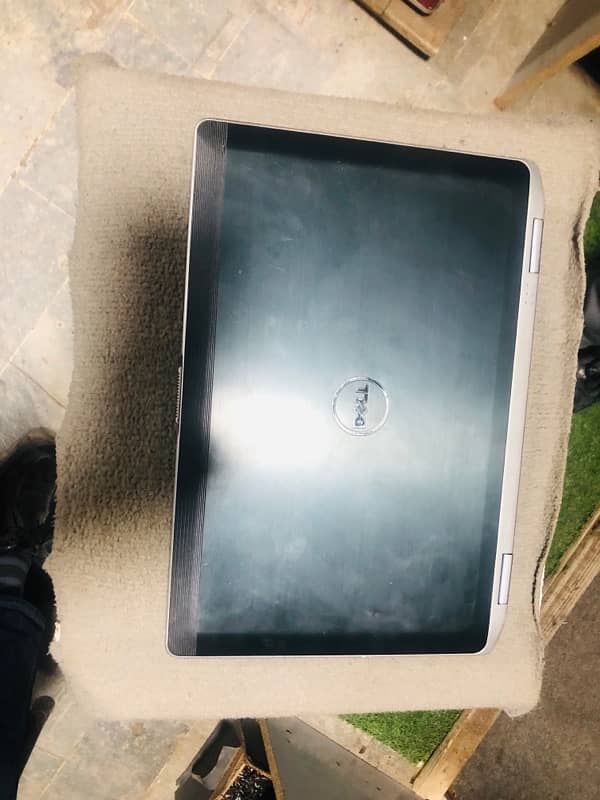 DELL I7 3rd gen 8 gb 500 gb 1